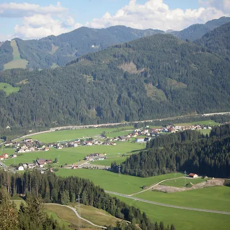 Flat In Near Slopes, Cleaning Included Lejlighed *